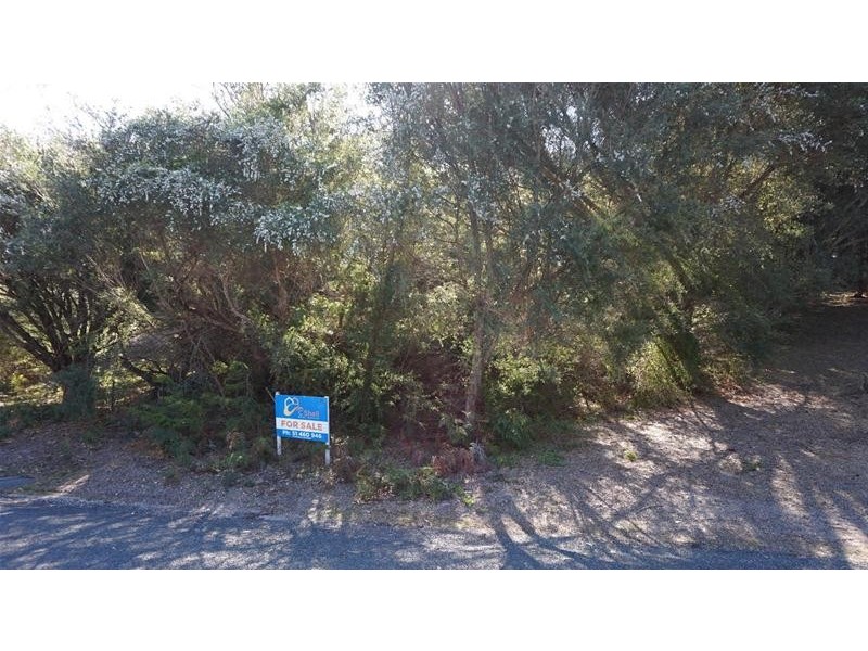 33 Christopher Court, Loch Sport VIC 3851