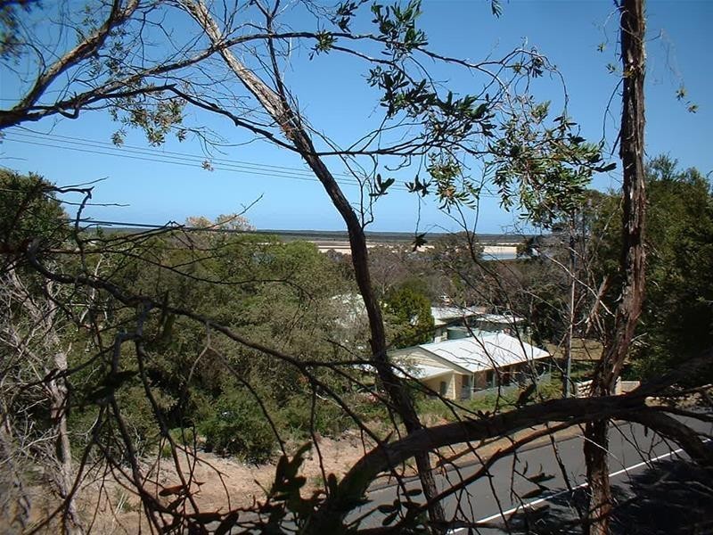 339 National Park Road, Loch Sport VIC 3851