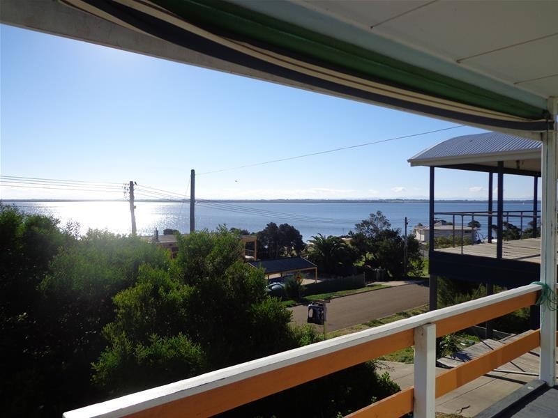 75 The Boulevard, Loch Sport VIC 3851