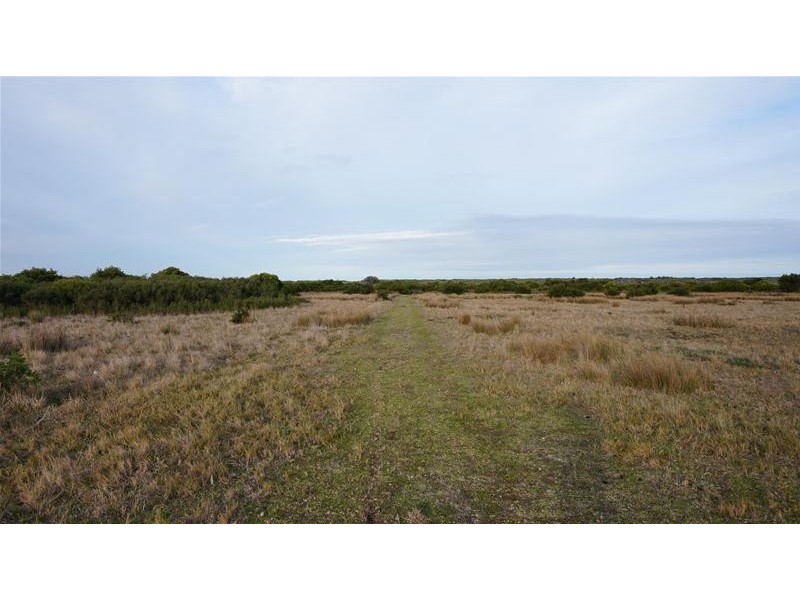 54 Flamingo Drive, Golden Beach VIC 3851