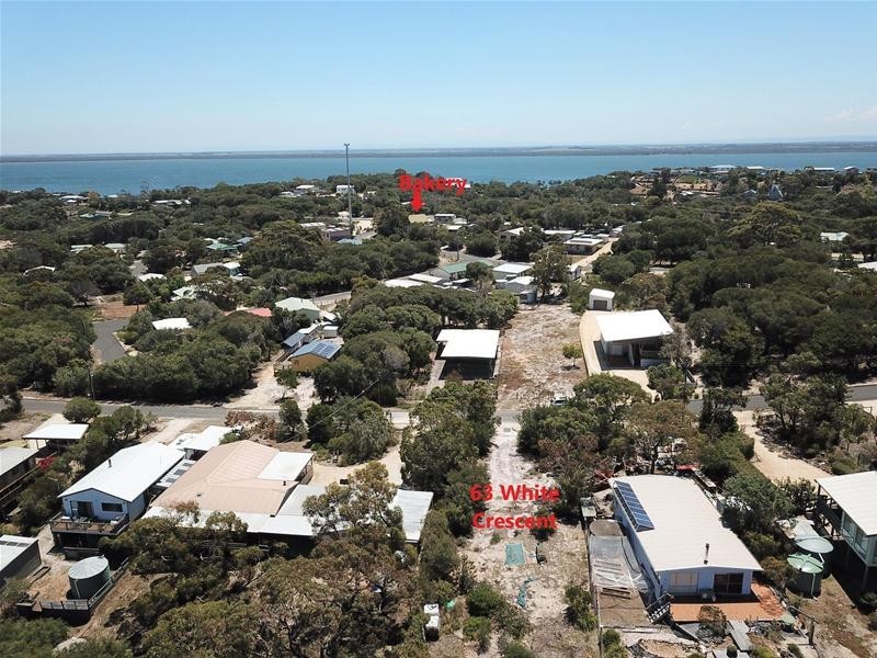 63 White Crescent, Loch Sport VIC 3851