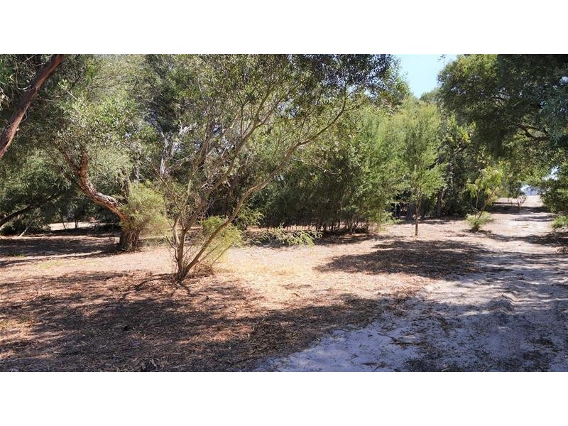 30 Thriptomene Street, Loch Sport VIC 3851