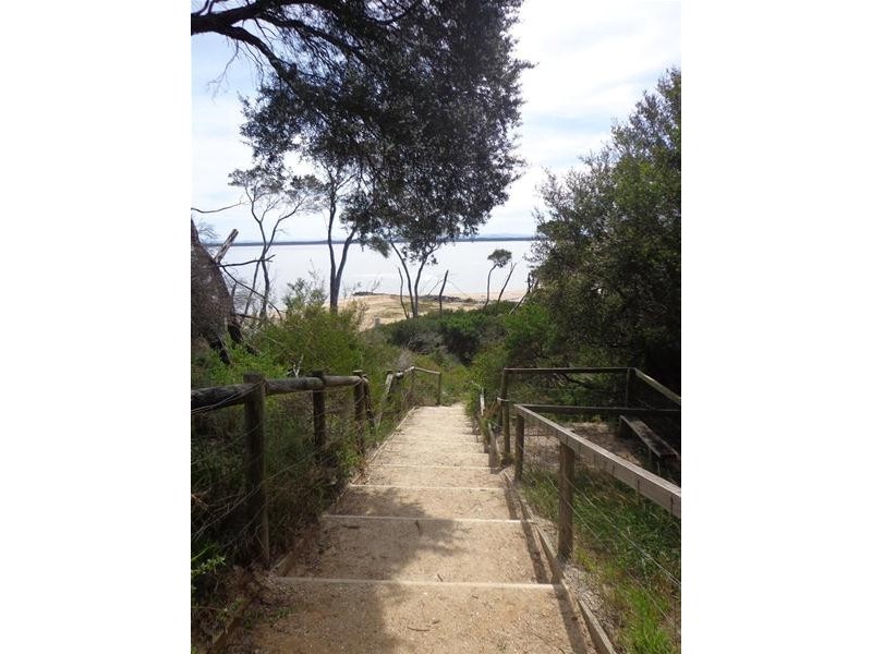 30 Thriptomene Street, Loch Sport VIC 3851