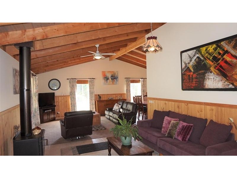 22 Kookaburra Street, Loch Sport VIC 3851