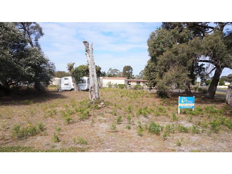 29 Bream Road, Loch Sport VIC 3851