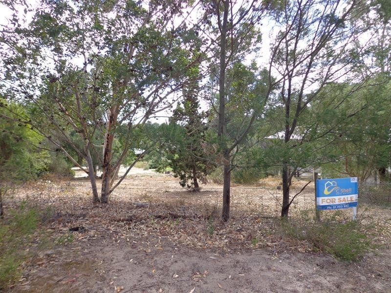 23 Bernadette Avenue, Loch Sport VIC 3851