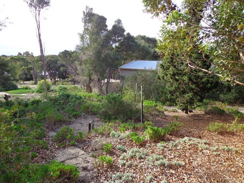 23 Bernadette Avenue, Loch Sport VIC 3851