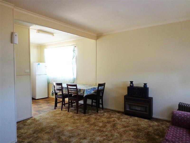 9 White Crescent, Loch Sport VIC 3851