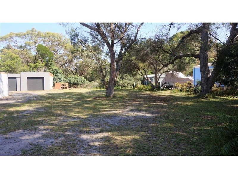 20 Wilhelm Street, Loch Sport VIC 3851