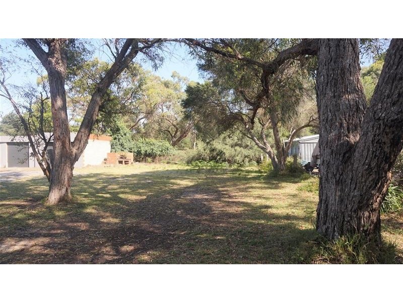 20 Wilhelm Street, Loch Sport VIC 3851