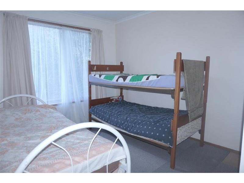 6 Goodlett Avenue, Loch Sport VIC 3851