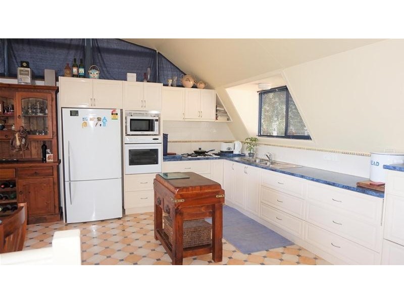 27 The Boulevard, Loch Sport VIC 3851