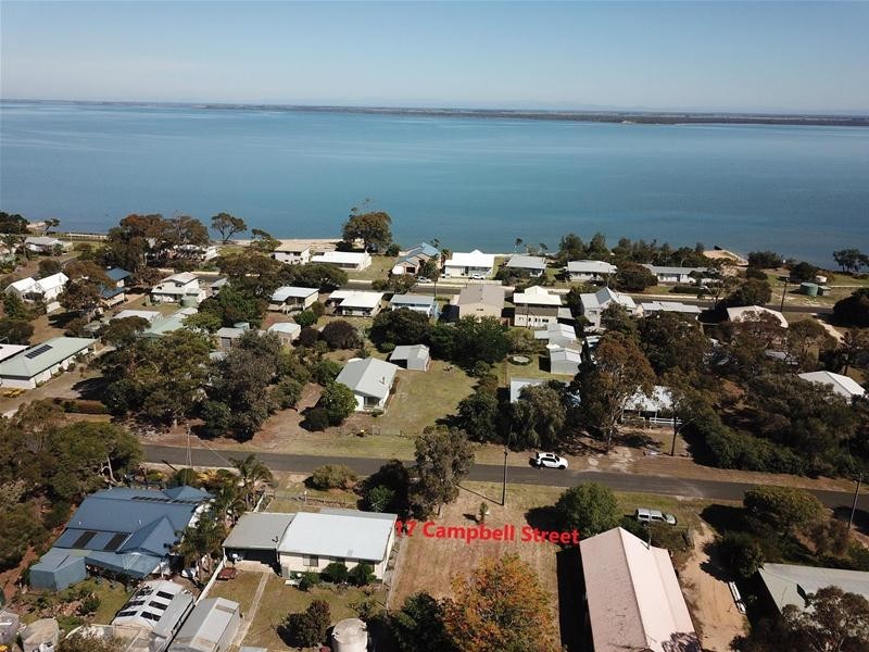 14 Campbell Street, Loch Sport VIC 3851