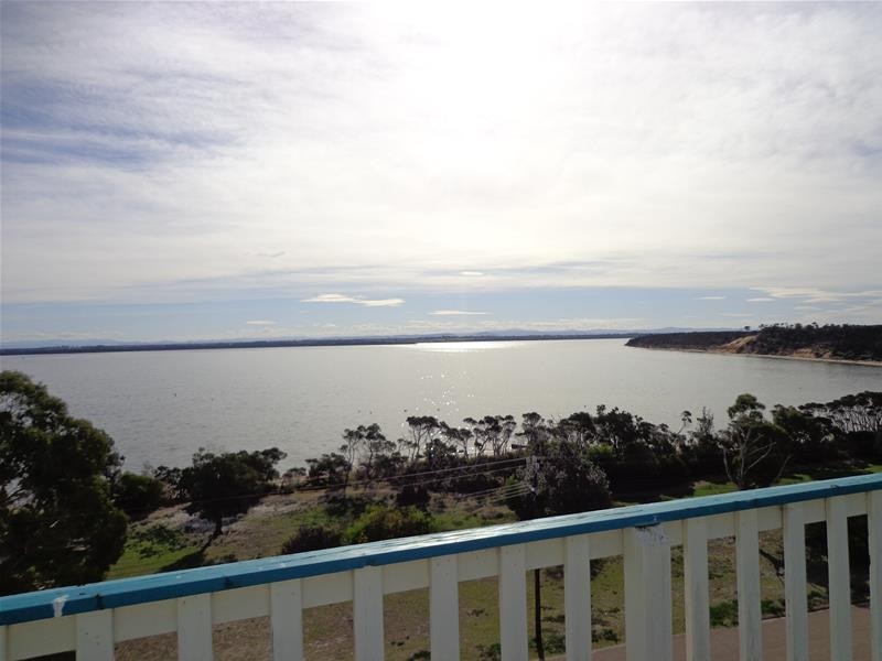 21 The Boulevard, Loch Sport VIC 3851