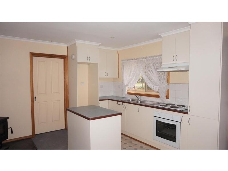 46 Meridan Road, Golden Beach VIC 3851