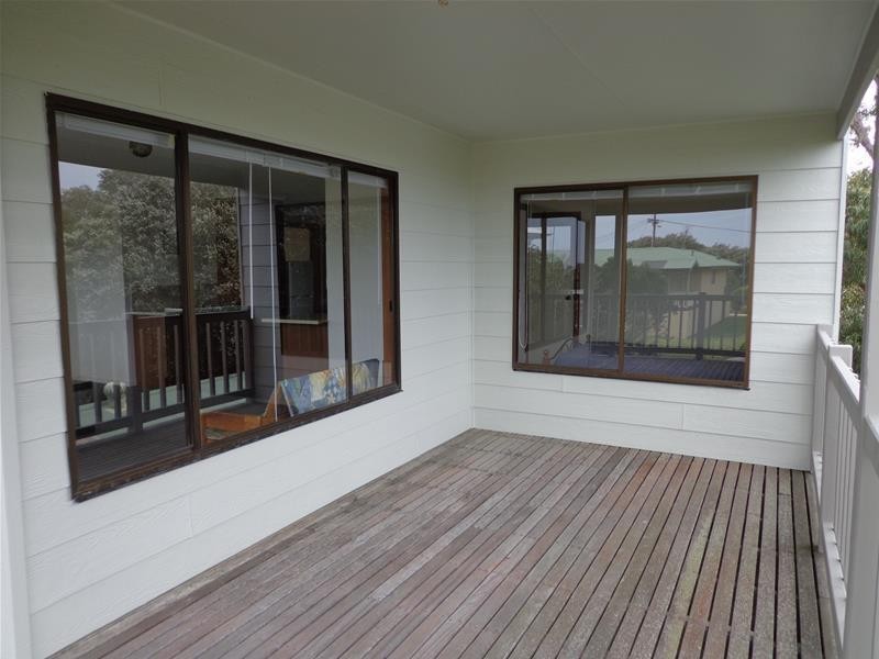 17 Bluff Drive, Loch Sport VIC 3851