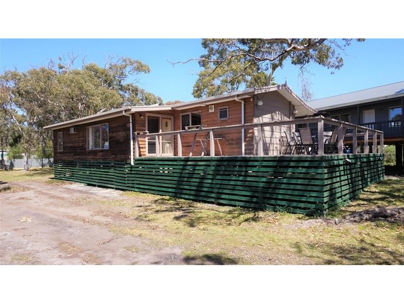 10 Sandra Court, Loch Sport VIC 3851