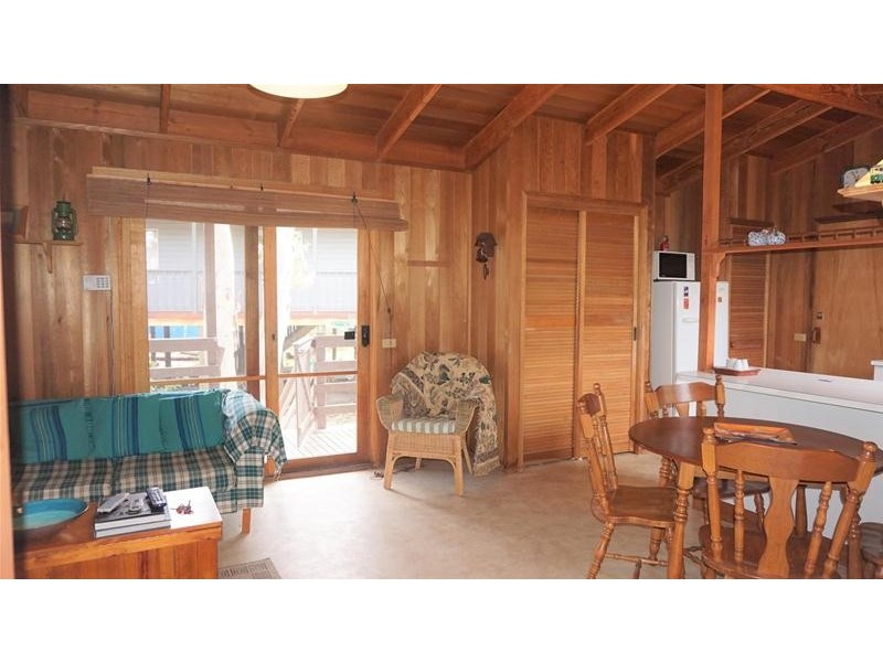 10 Sandra Court, Loch Sport VIC 3851