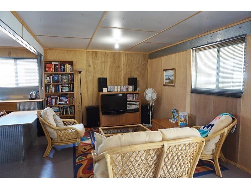 36 Campbell Street, Loch Sport VIC 3851