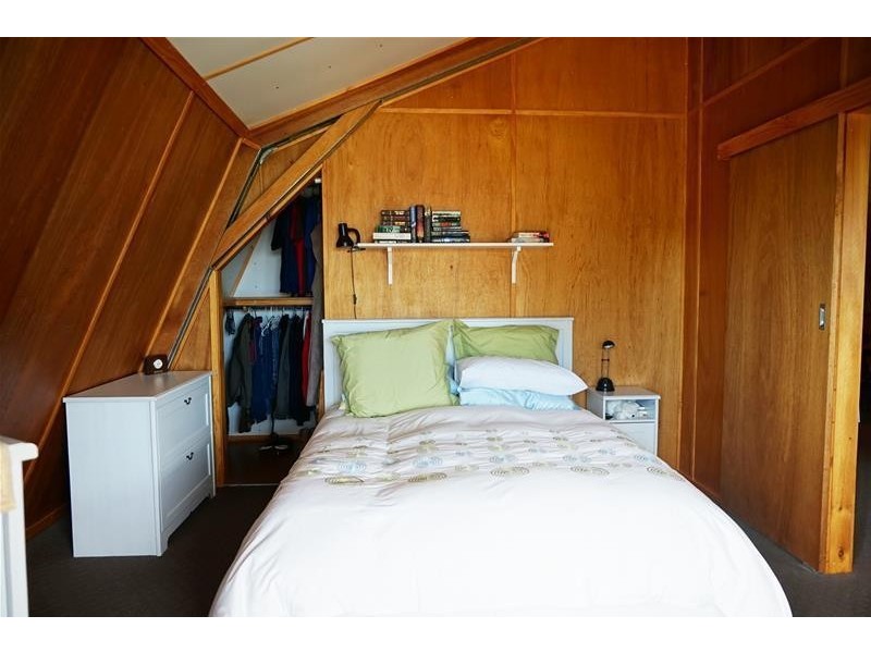 36 Campbell Street, Loch Sport VIC 3851