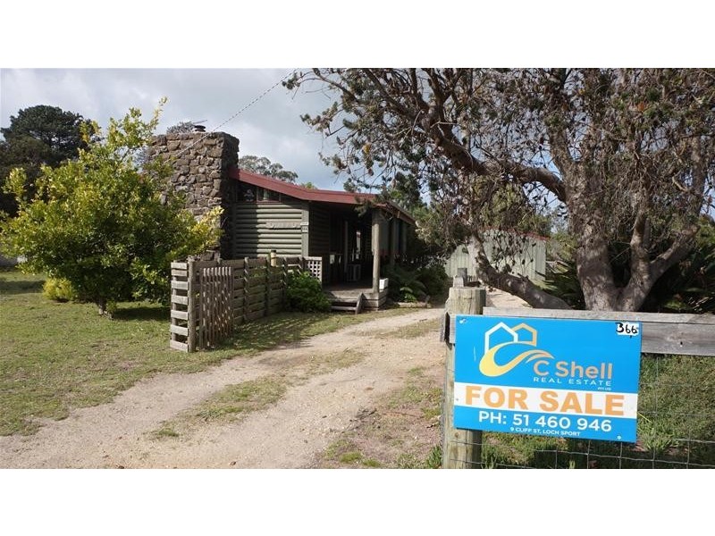 366 National Park Road, Loch Sport VIC 3851