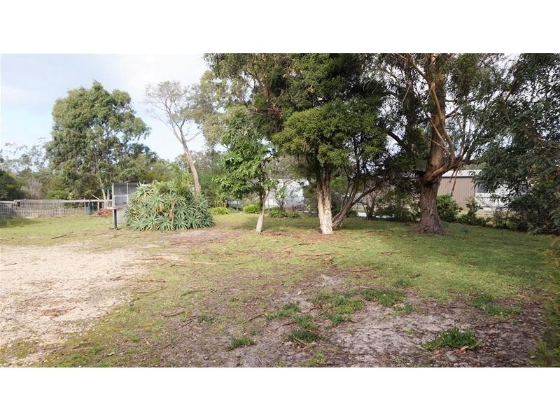 366 National Park Road, Loch Sport VIC 3851