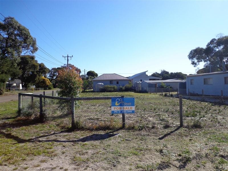 1 Carroll Street, Loch Sport VIC 3851