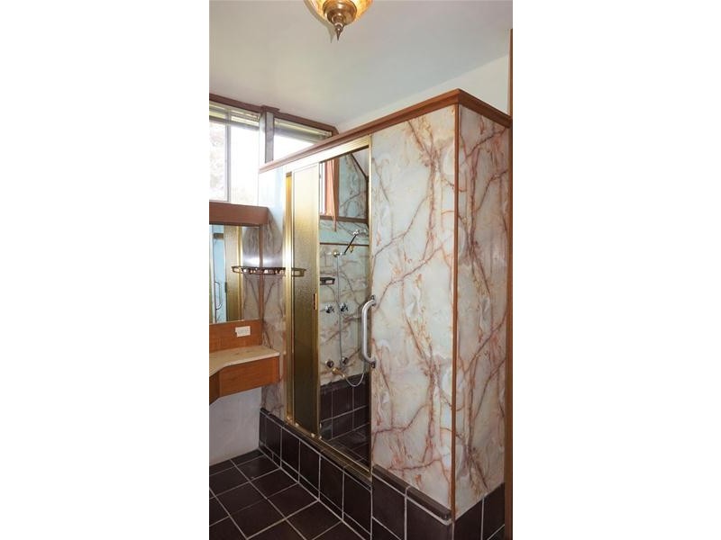 3 Fisher Parade, Loch Sport VIC 3851