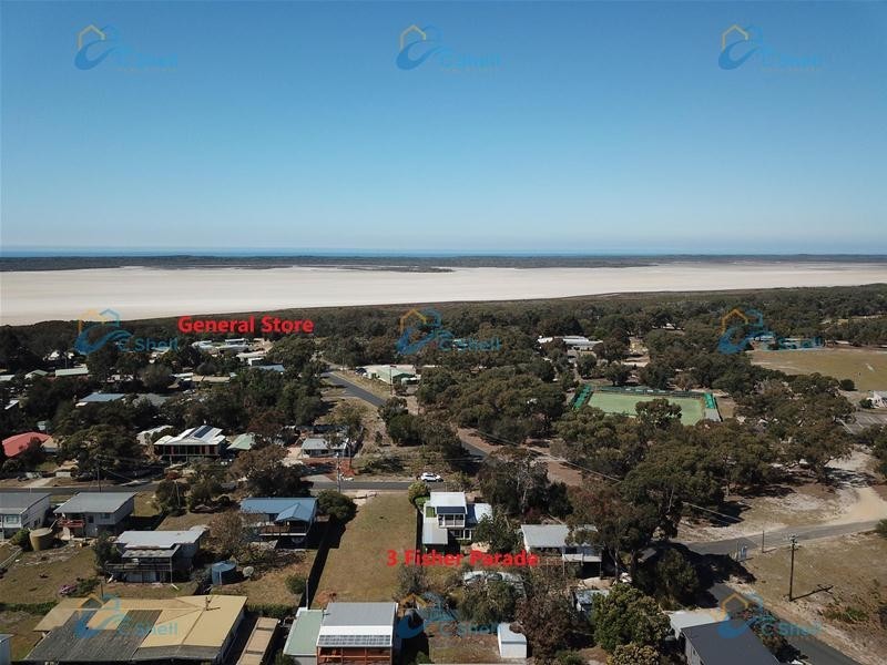 3 Fisher Parade, Loch Sport VIC 3851
