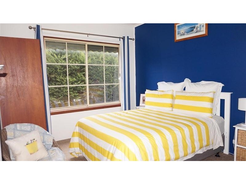 10 Cliff Street, Loch Sport VIC 3851