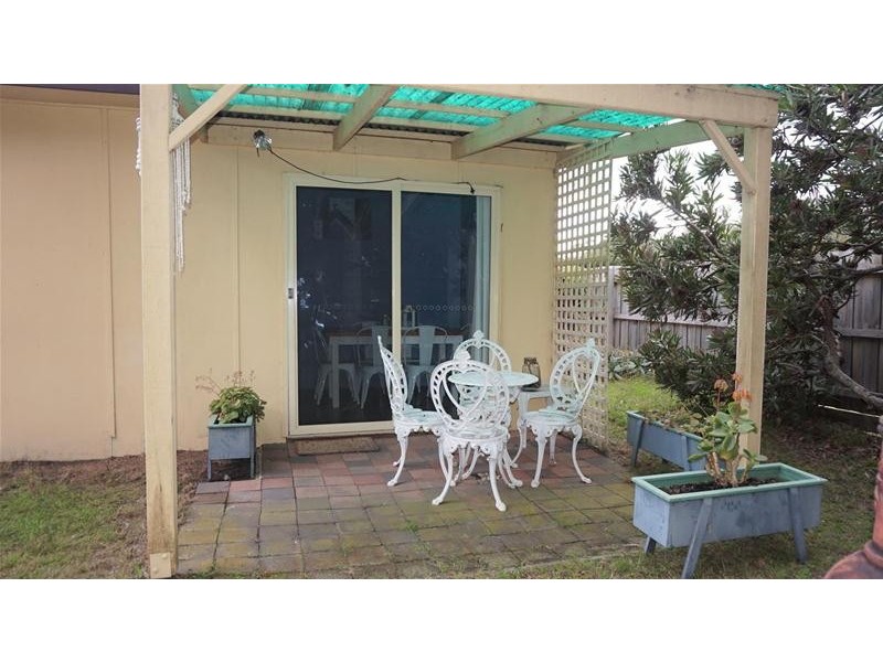 10 Cliff Street, Loch Sport VIC 3851