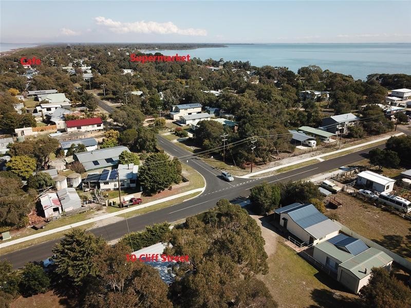 10 Cliff Street, Loch Sport VIC 3851