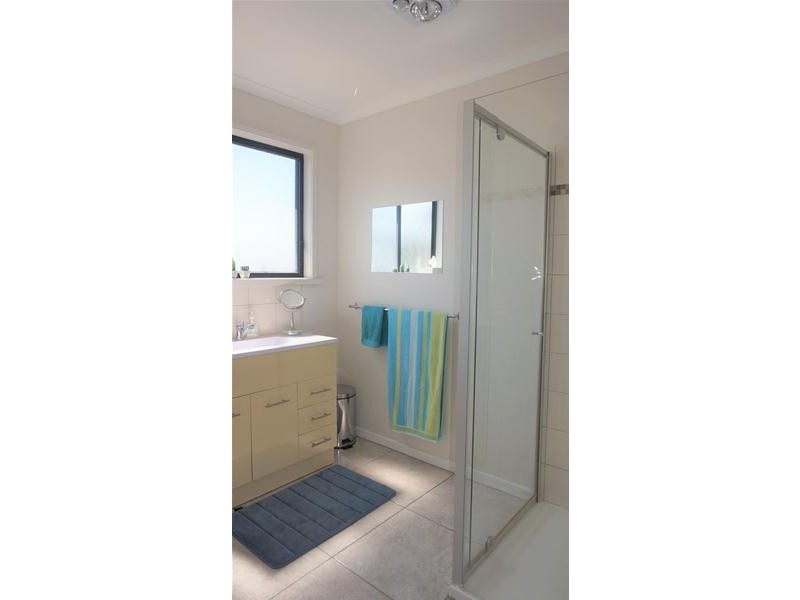 1 Sanctuary Road, Loch Sport VIC 3851