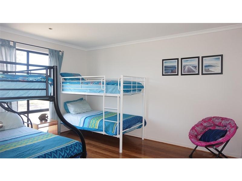 1 Sanctuary Road, Loch Sport VIC 3851