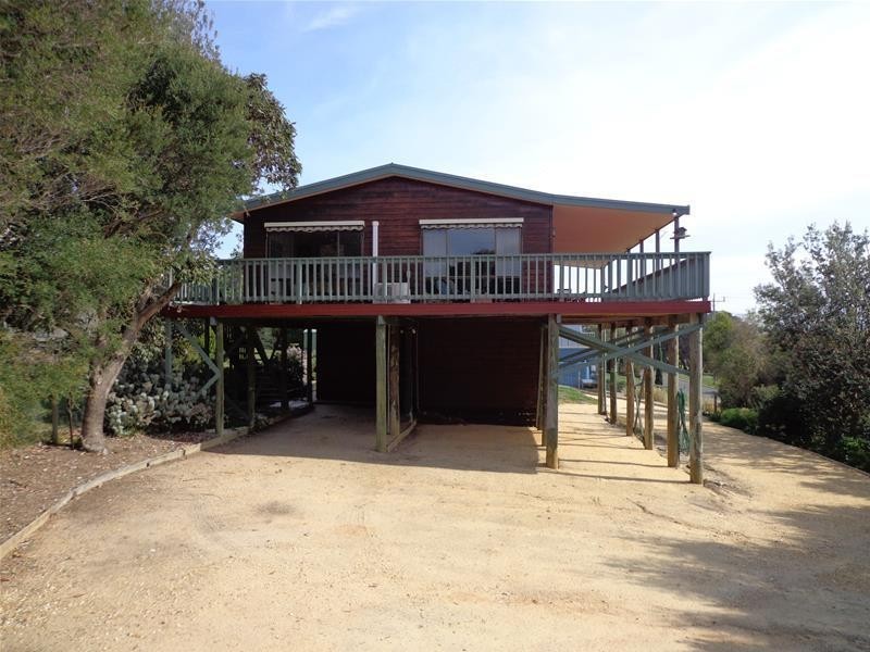 1 The Boulevard, Loch Sport VIC 3851