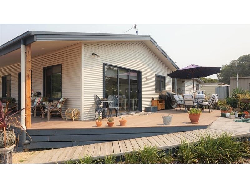 43 Echidna Street, Loch Sport VIC 3851