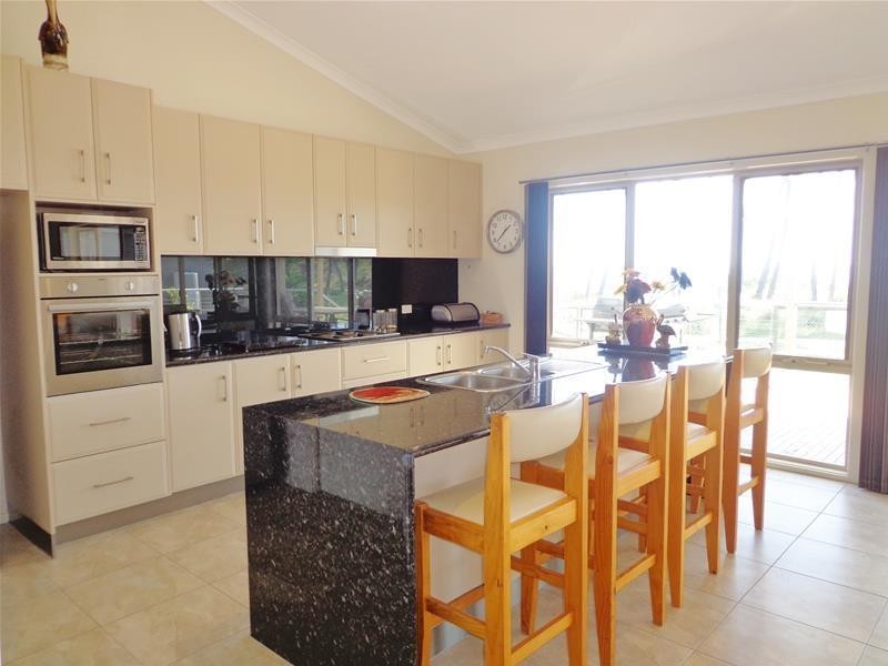 16 Le Grand Court, Loch Sport VIC 3851