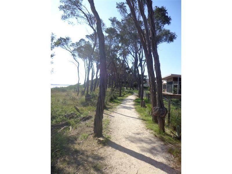 16 Le Grand Court, Loch Sport VIC 3851