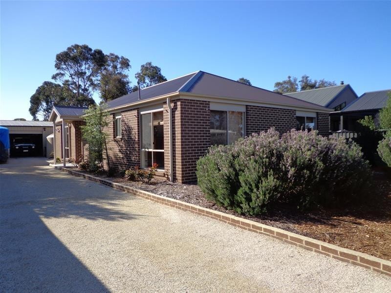 37 Caldwell Street, Loch Sport VIC 3851