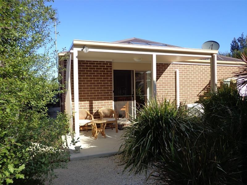 37 Caldwell Street, Loch Sport VIC 3851