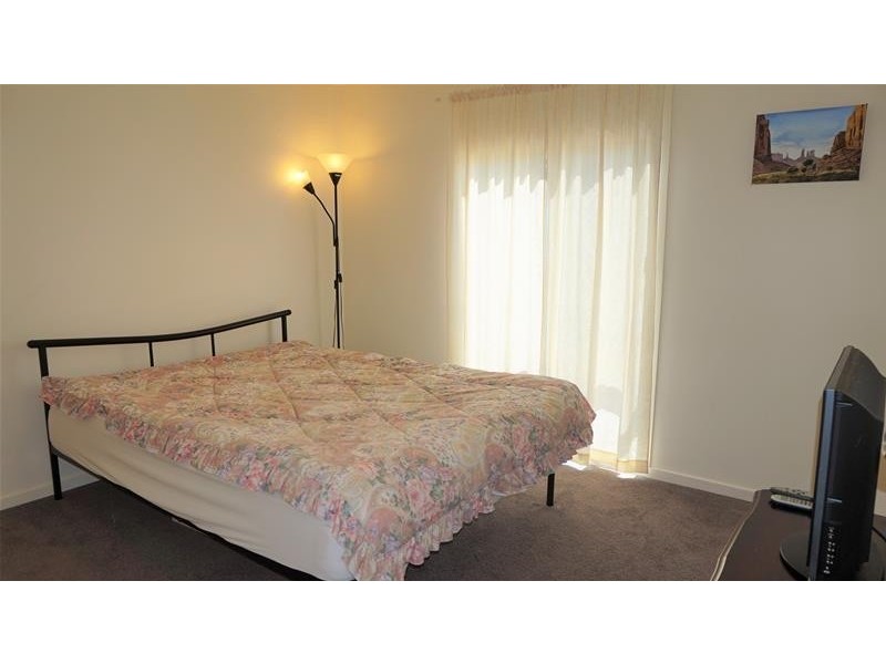 6 National Park Road, Loch Sport VIC 3851