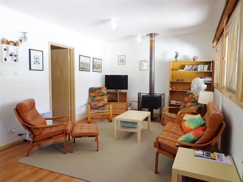 6 Bluff Drive, Loch Sport VIC 3851