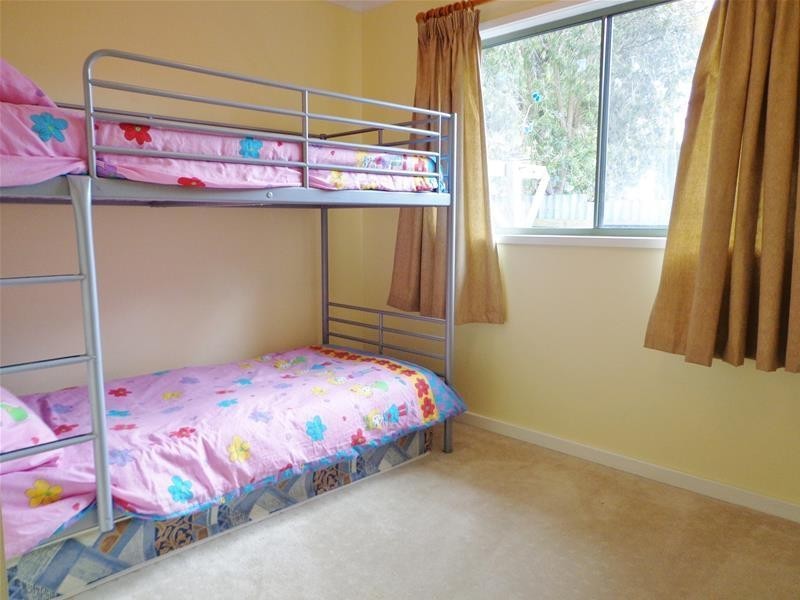 52 National Park Road, Loch Sport VIC 3851