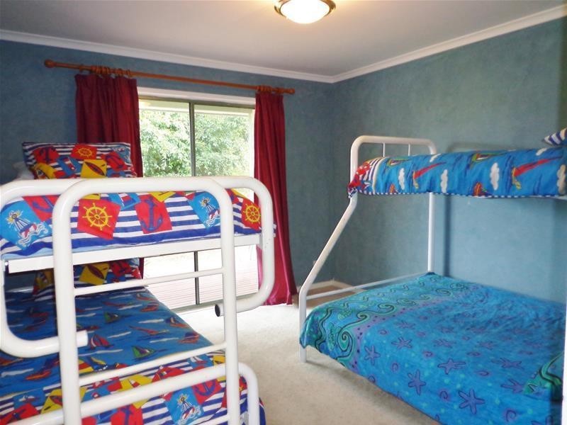 52 National Park Road, Loch Sport VIC 3851