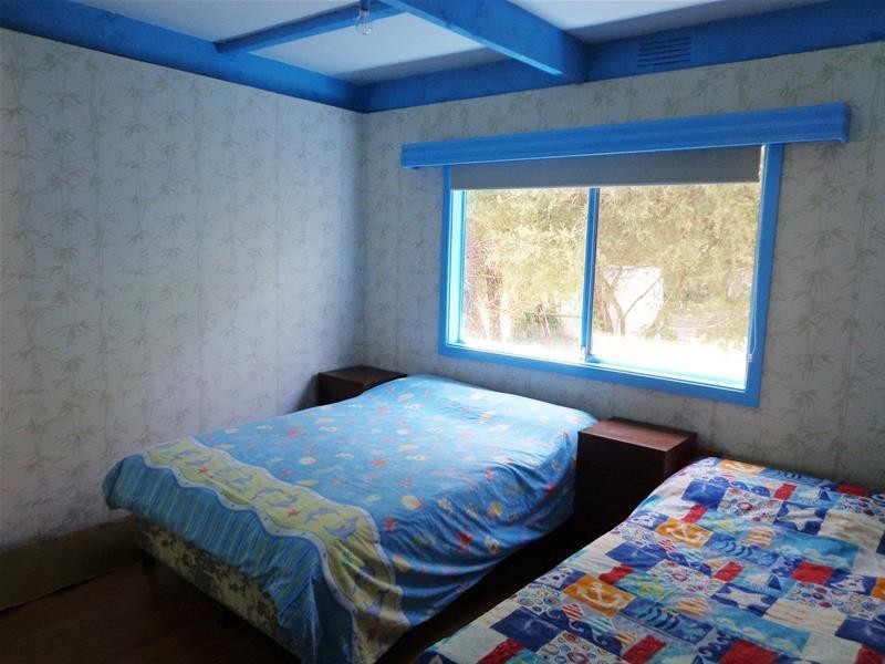 18 Holmes Street, Loch Sport VIC 3851