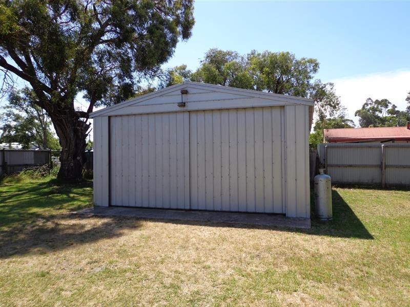 31 Caldwell Street, Loch Sport VIC 3851