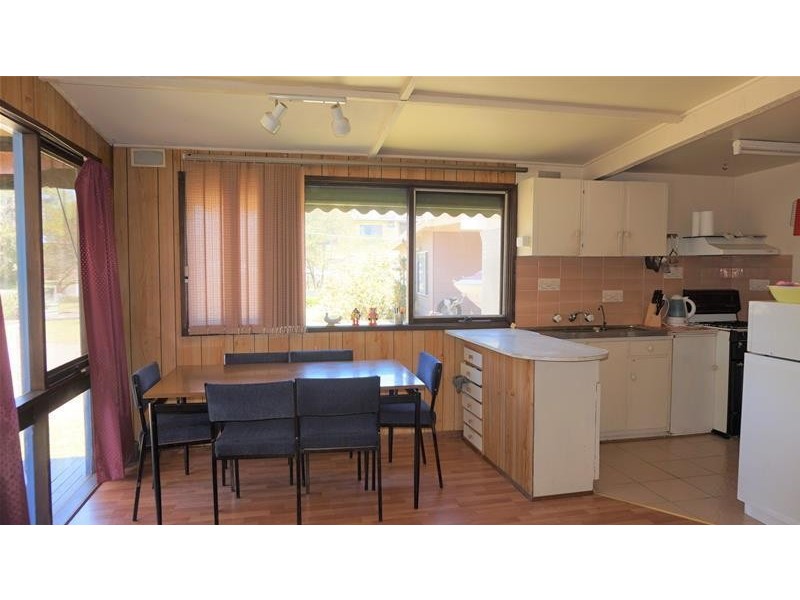 31 Caldwell Street, Loch Sport VIC 3851