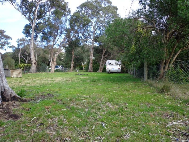 9 Wallaby Street, Loch Sport VIC 3851