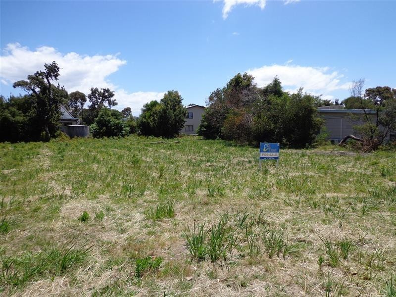 45 National Park Road, Loch Sport VIC 3851