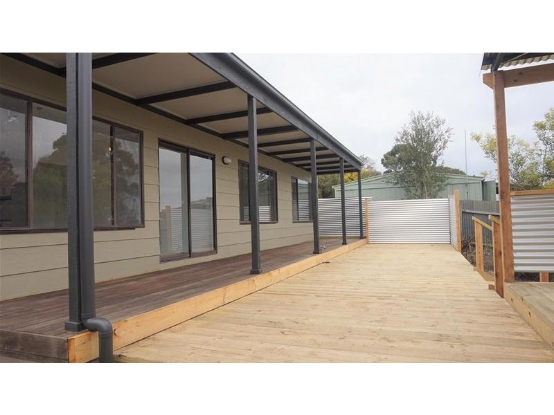 316 – 318 National Park Road, Loch Sport VIC 3851